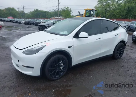 2023 Tesla Model Y Awd/Long Range Dual Motor All-Wheel Drive from USA, damaged, VIN 7SAYGDEE8PA172217